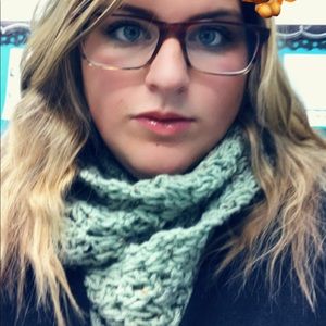 Meet your Posher, Amanda